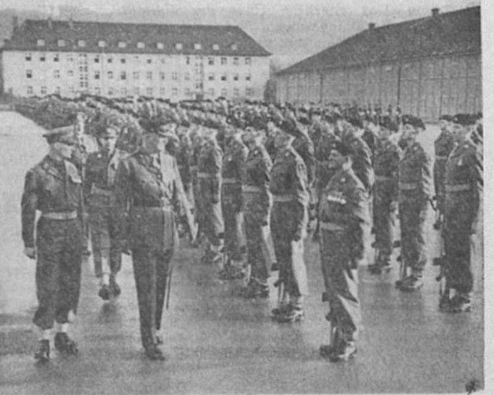 1959_11_21 Parade in der Linsingen Kaserne 003