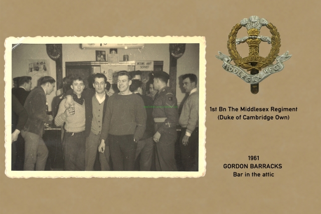 1961_02-b_hedges_gordon-barracks_bar_attick