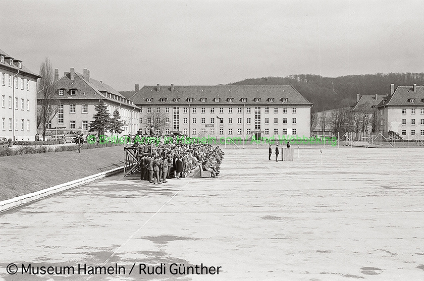 1969_04_02-britisches-hauptquartier-hat-hameln-verlassen-rg-00007-kopie