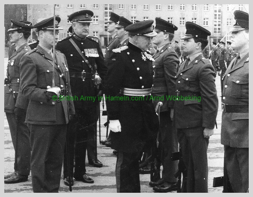 008-joe-inside-gordon-barracks-001