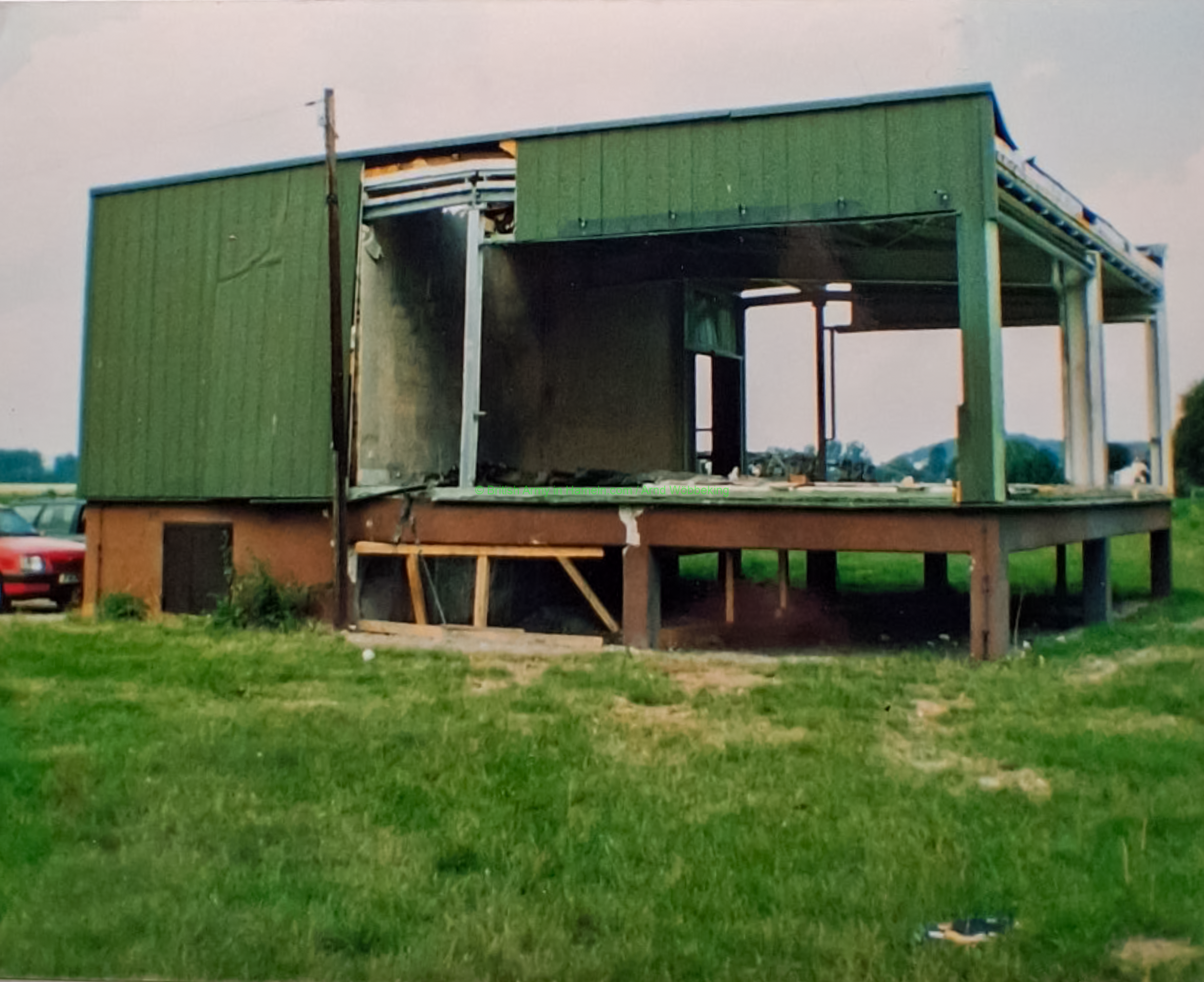 1990-upnor-bombing-by-gordon-lamont00002